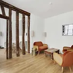 Elegance & Parisian Charm In Heart Of Rive Gauche
