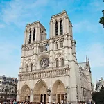 Elegance & Parisian Charm In Heart Of Rive Gauche